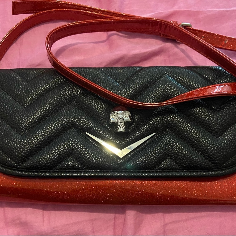 Sparkling red , Lux de Ville purse